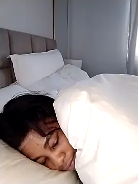 Godessofpleasxa online show from 12.21.25