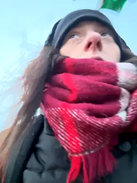 Snapshot of Ciara2004 chatting on 11.25.25 Ciara2004 online show from 11.25.25