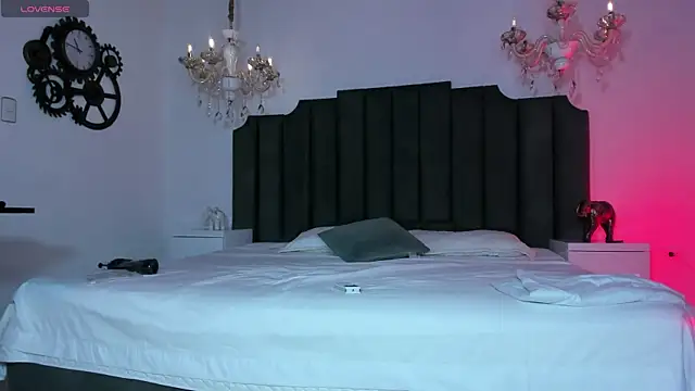 AnthonelaRusso  online show from 10.03.25