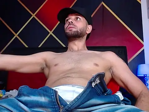 Snapshot of Cristian_white chatting on 03.16.25 Cristian white online show from 03.16.25