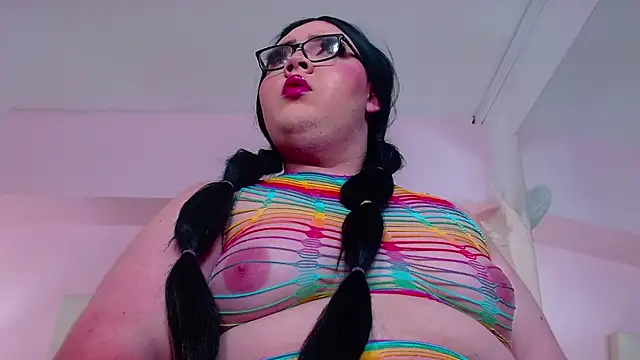 Snapshot of ScarlettDreamss7 chatting on 02.24.25 ScarlettDreamss7 online show from 02.24.25