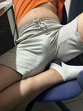 Greeneyes0820 online show from 04.26.26