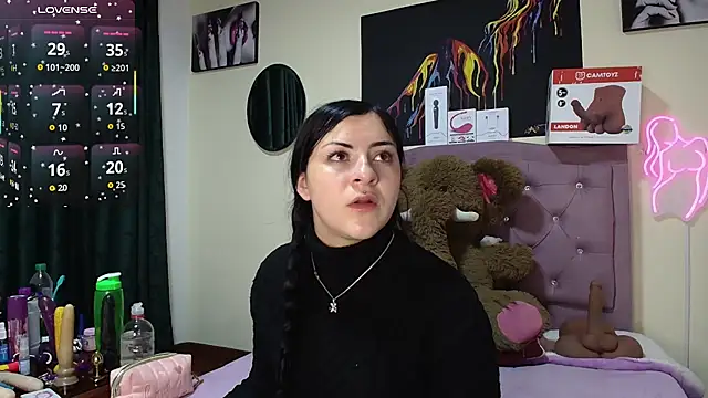 Emmie Hot online show from 06.23.26