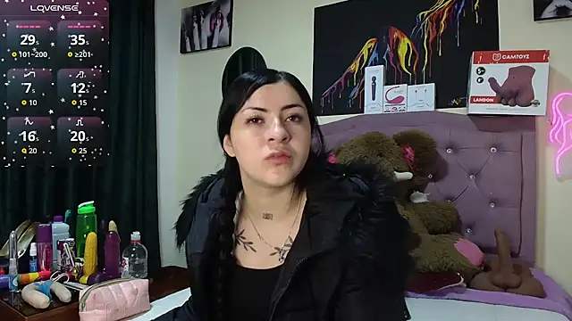 Emmie Hot online show from 06.27.26