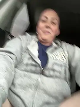 Snapshot of Dadbod4you chatting on 11.29.25 Dadbod4you online show from 11.29.25