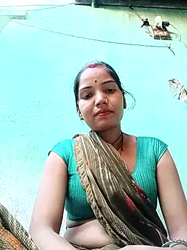 Bhuvi Bedi online show from 03.05.25