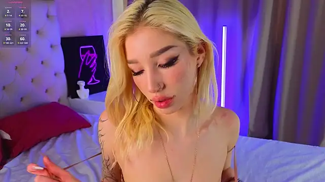 Snapshot of SallyCha chatting on 12.14.25 SallyCha online show from 12.14.25