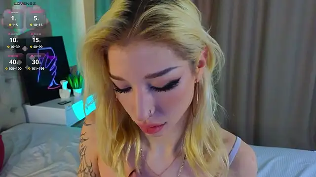 Snapshot of SallyCha chatting on 02.10.26 SallyCha online show from 02.10.26