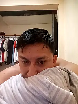 LuisMex1998 online show from 04.09.26