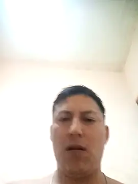 LuisMex1998 online show from 04.10.26