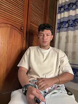 Snapshot of Amon__ashford chatting on 02.27.25 Amon ashford online show from 02.27.25