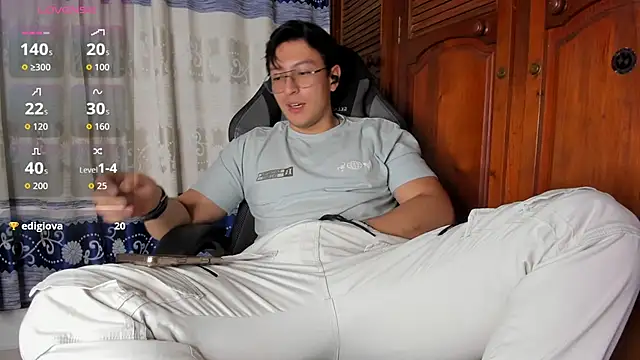 Snapshot of Amon__ashford chatting on 02.03.26 Amon ashford online show from 02.03.26