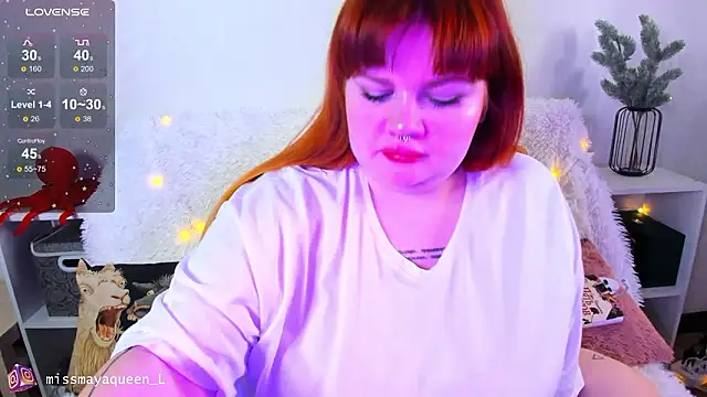 Snapshot of missmayaqueen chatting on 01.17.26 missmayaqueen online show from 01.17.26