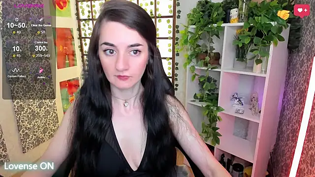 Snapshot of JessicaAlfo chatting on 03.22.25 JessicaAlfo online show from 03.22.25