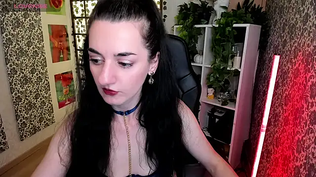 Snapshot of JessicaAlfo chatting on 09.09.25 JessicaAlfo online show from 09.09.25