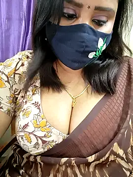 Queenflowerr online show from 03.30.26