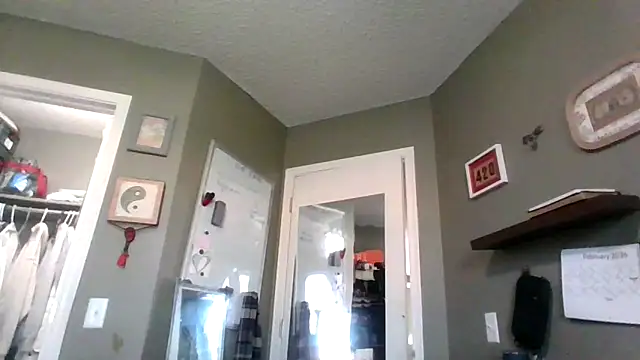 Snapshot of HarvryBlaze chatting on 02.20.26 HarvryBlaze online show from 02.20.26