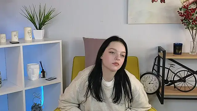 GladysHewell online show from 01.21.25