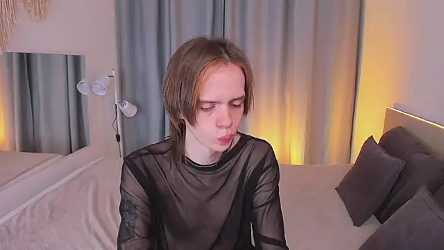 Fable  Boy online show from 02.06.25