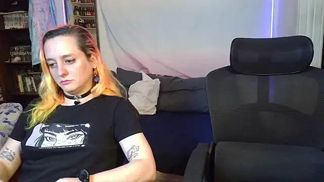 Evelan420 online show from 02.28.26