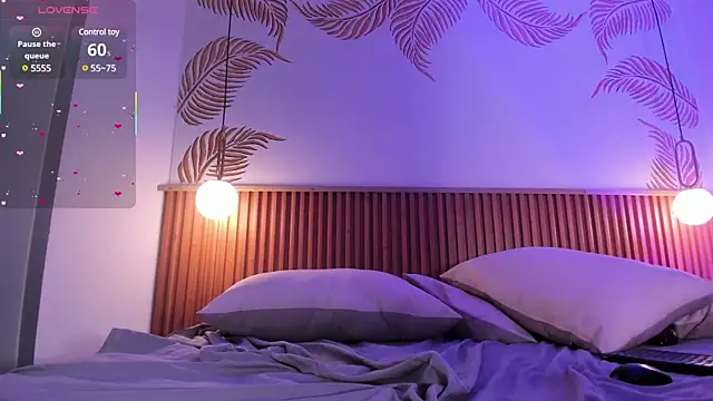 Snapshot of redvelvet__7 chatting on 03.11.25 redvelvet  7 online show from 03.11.25