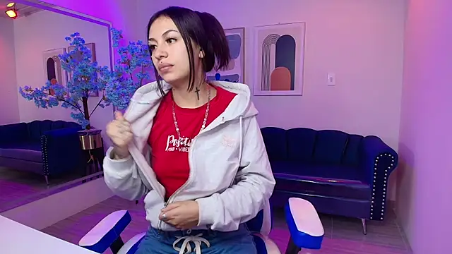 Charlotte ethan online show from 02.11.25