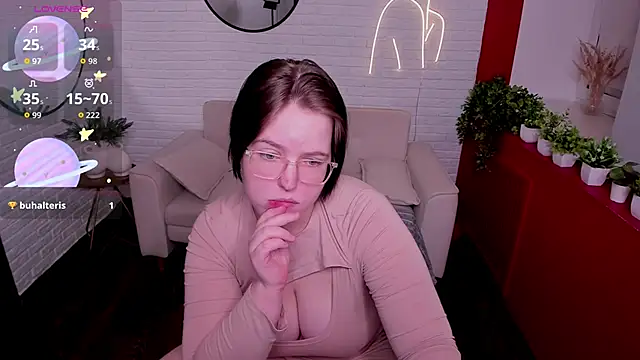 Manic pixie  online show from 03.01.26