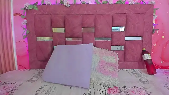 scarlett  evans  online show from 06.06.26