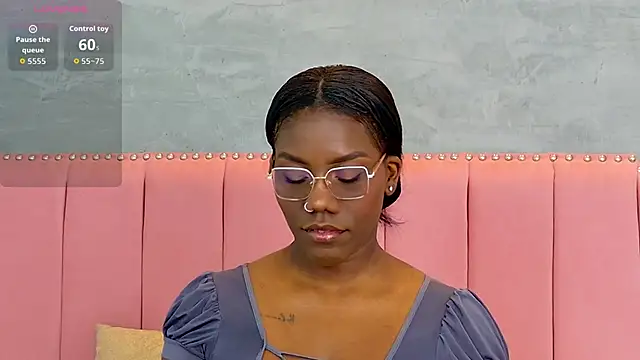 Alaia Colins online show from 02.20.26