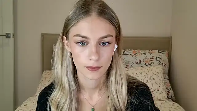 GabriellaOlsen online show from 09.19.25