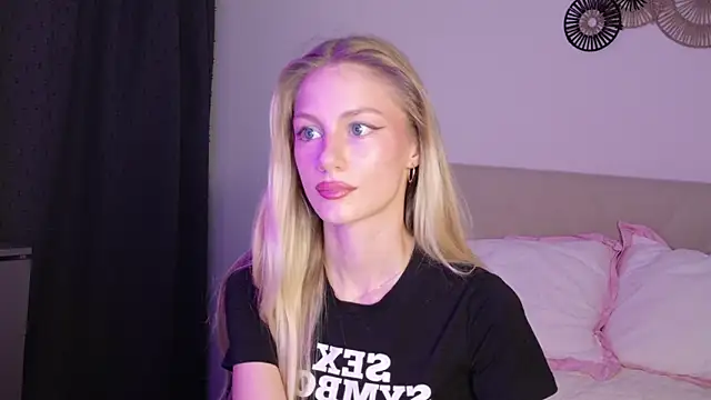 Snapshot of GabriellaOlsen chatting on 06.28.26 GabriellaOlsen online show from 06.28.26