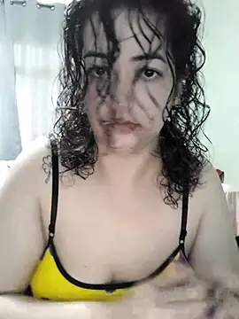 Snapshot of Byabundao chatting on 02.26.25 Byabundao online show from 02.26.25