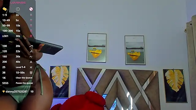 Snapshot of Stela__Gs chatting on 03.12.25 Stela Gs online show from 03.12.25