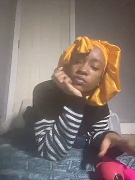 Meerawantsyou online show from 02.08.25