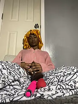 Meerawantsyou online show from 02.17.25