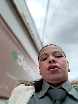 Ariana-07 online show from 10.30.25