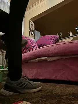 aebaleek2505 online show from 02.18.25