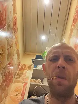 Snapshot of MaxDevilWhite chatting on 02.20.26 MaxDevilWhite online show from 02.20.26