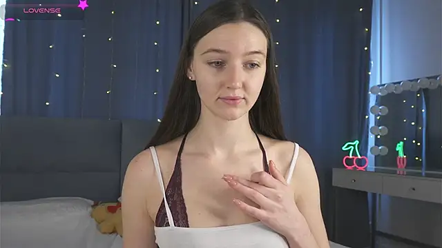 GeorginaDudley online show from 04.29.26