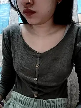 Snapshot of cute_IndianBabe chatting on 11.25.25 cute IndianBabe online show from 11.25.25