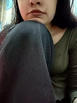 Snapshot of cute_IndianBabe chatting on 01.11.26 cute IndianBabe online show from 01.11.26