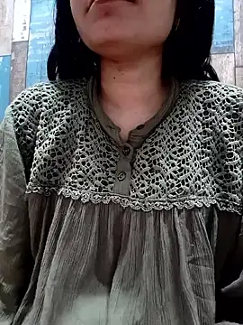 Snapshot of cute_IndianBabe chatting on 02.21.26 cute IndianBabe online show from 02.21.26