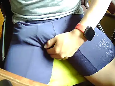 Snapshot of Andre16c chatting on 02.11.26 Andre16c online show from 02.11.26