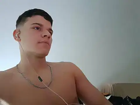 Snapshot of vitorsafado19 chatting on 01.26.25 vitorsafado19 online show from 01.26.25