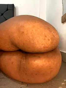 Snapshot of Charlotte_bronxxx chatting on 09.14.25 Charlotte bronxxx online show from 09.14.25