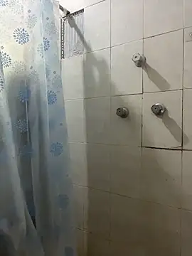 paullliliu online show from 10.12.25