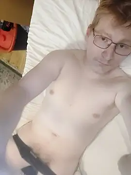 Snapshot of Arttuforyounakedboy chatting on 03.16.26 Arttuforyounakedboy online show from 03.16.26