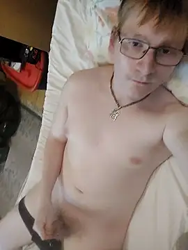 Snapshot of Arttuforyounakedboy chatting on 03.23.26 Arttuforyounakedboy online show from 03.23.26