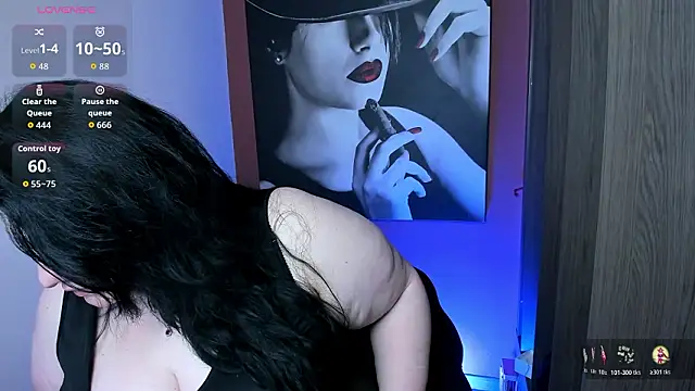 Snapshot of QueenOfHaze chatting on 02.02.26 QueenOfHaze online show from 02.02.26