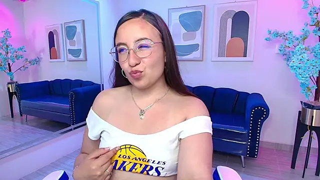 Snapshot of Lilyy_evans chatting on 02.12.25 Lilyy evans online show from 02.12.25